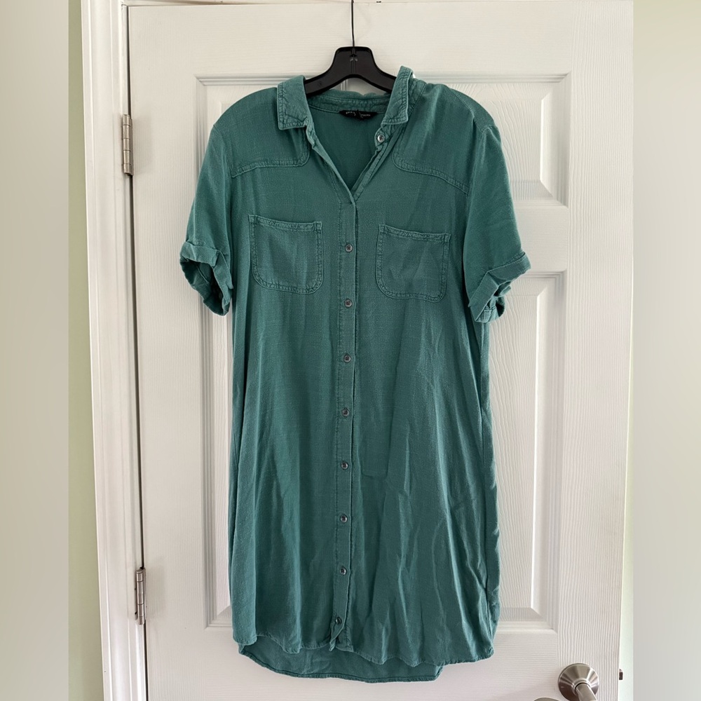 Green Button-Up Shirt Dress